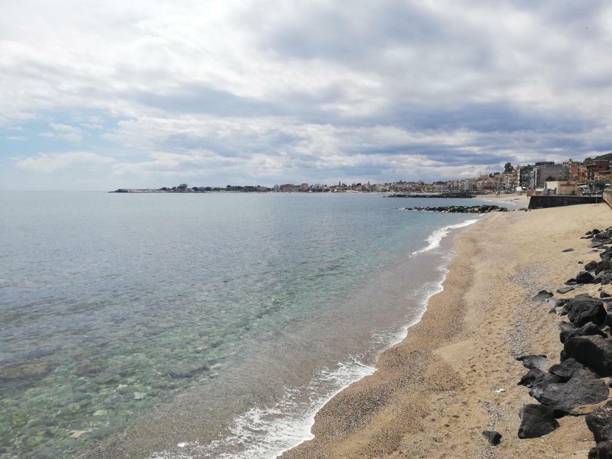 Joanna Studio Flat Giardini-Naxos Buitenkant foto